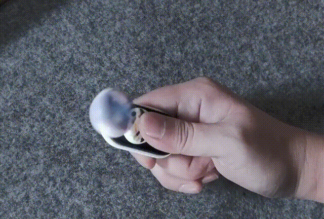 我觉得你需要练习两年半才会有这种功力! 00_00_01-00_00_03.gif