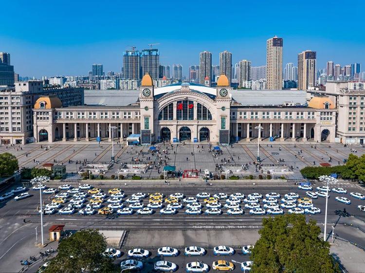 图虫创意-2163066399323979790.jpeg